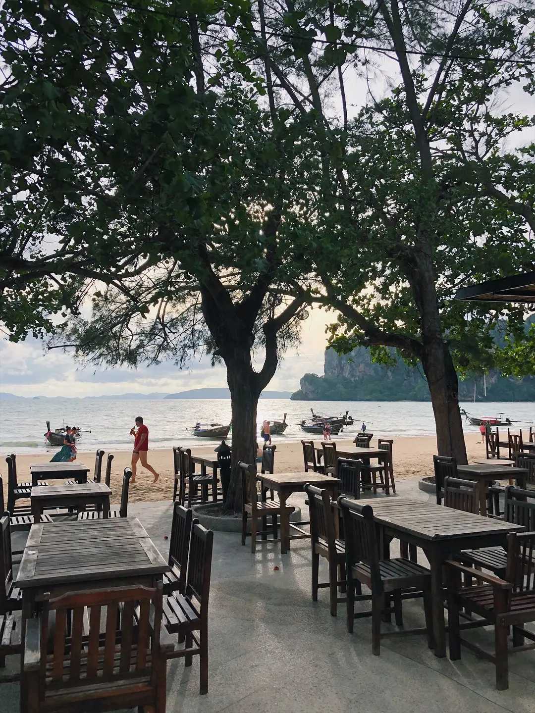 Krabi-Say goodbye to Phuket, Krabi has all the niche islands you want