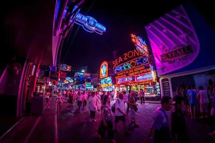 Pattaya-"Sex City" and "Paradise for Pleasure Seekers" Pattaya, how to have a climax in nightlife?