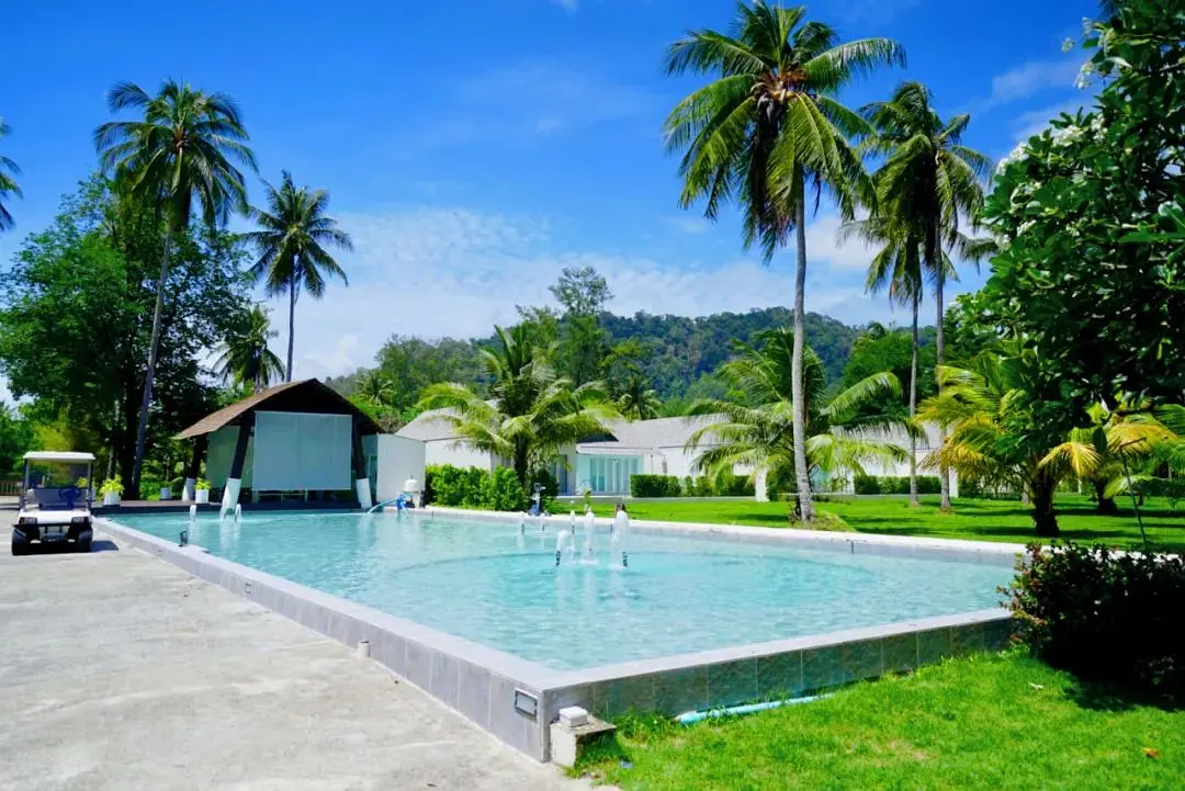 Phuket-Phuket hotel recommendations | Break out of the hustle and bustle of the city and run all the way to the end of the island