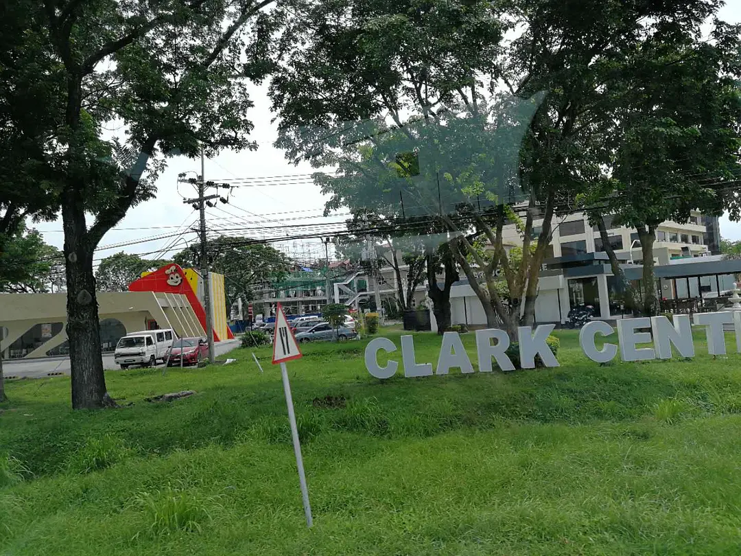Clark/Angel City-I was deceived by an agency to go to the Philippines, but I actually became obsessed with studying abroad.