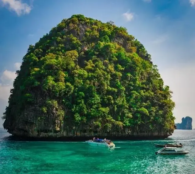 Krabi-Meet ten wonderful things and beautiful natural scenery on the small island of Krabi, Thailand