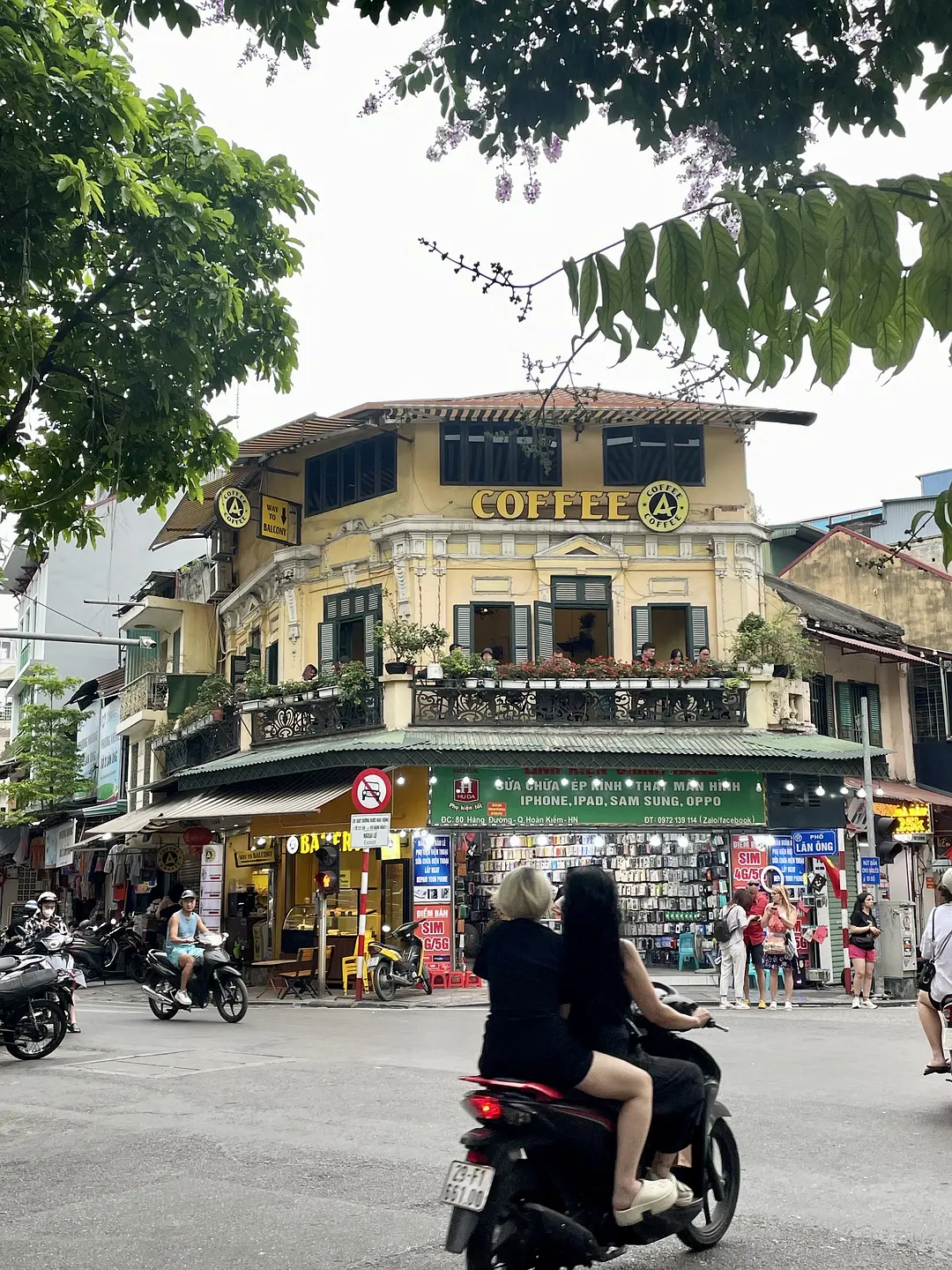 Hanoi-Hanoi, Vietnam: A city that dances crazily on your tongue, eyeballs and nerves