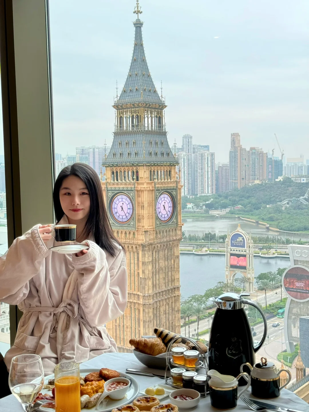 Macao-Conrad Macau, it’s finally my turn to have breakfast next to Big Ben