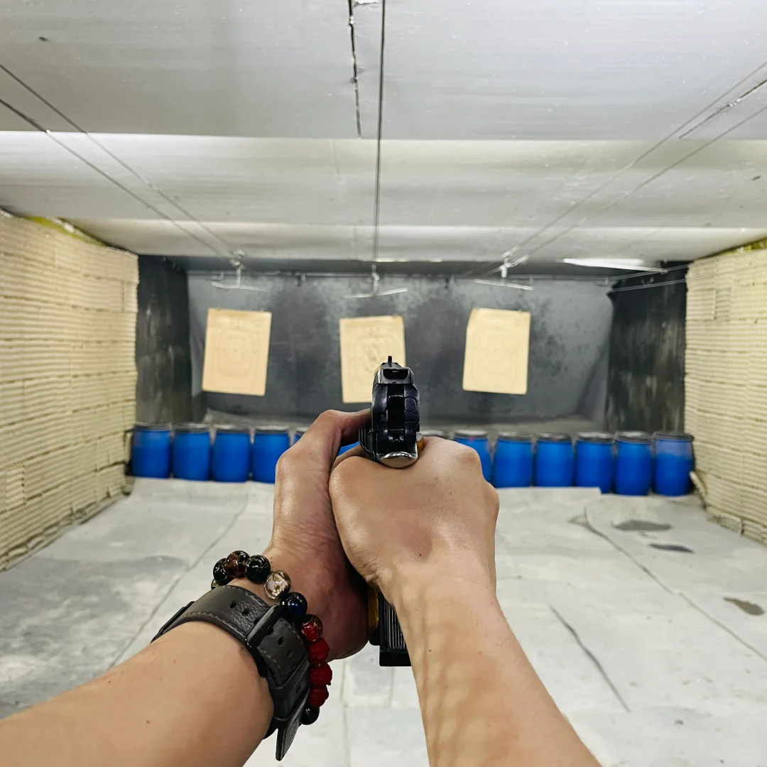 Manila/Luzon-A good place for men to relax in Manila, Manila Shooting Range, where you can experience pistols, submachine guns, and shotguns