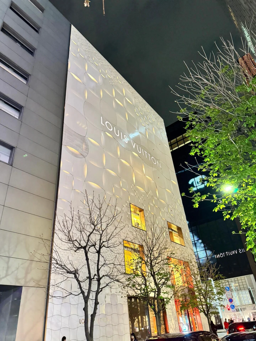 Tokyo-The Ginza Edition Hotel in Tokyo, designed by master designer Kengo Kuma