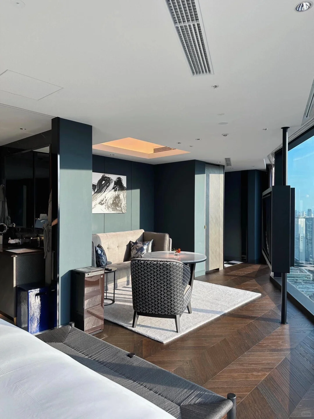 Tokyo-Pan Pacific Tokyo White Star Hotel, Tokyo, Japan, high-altitude floor-to-ceiling window bathtub room