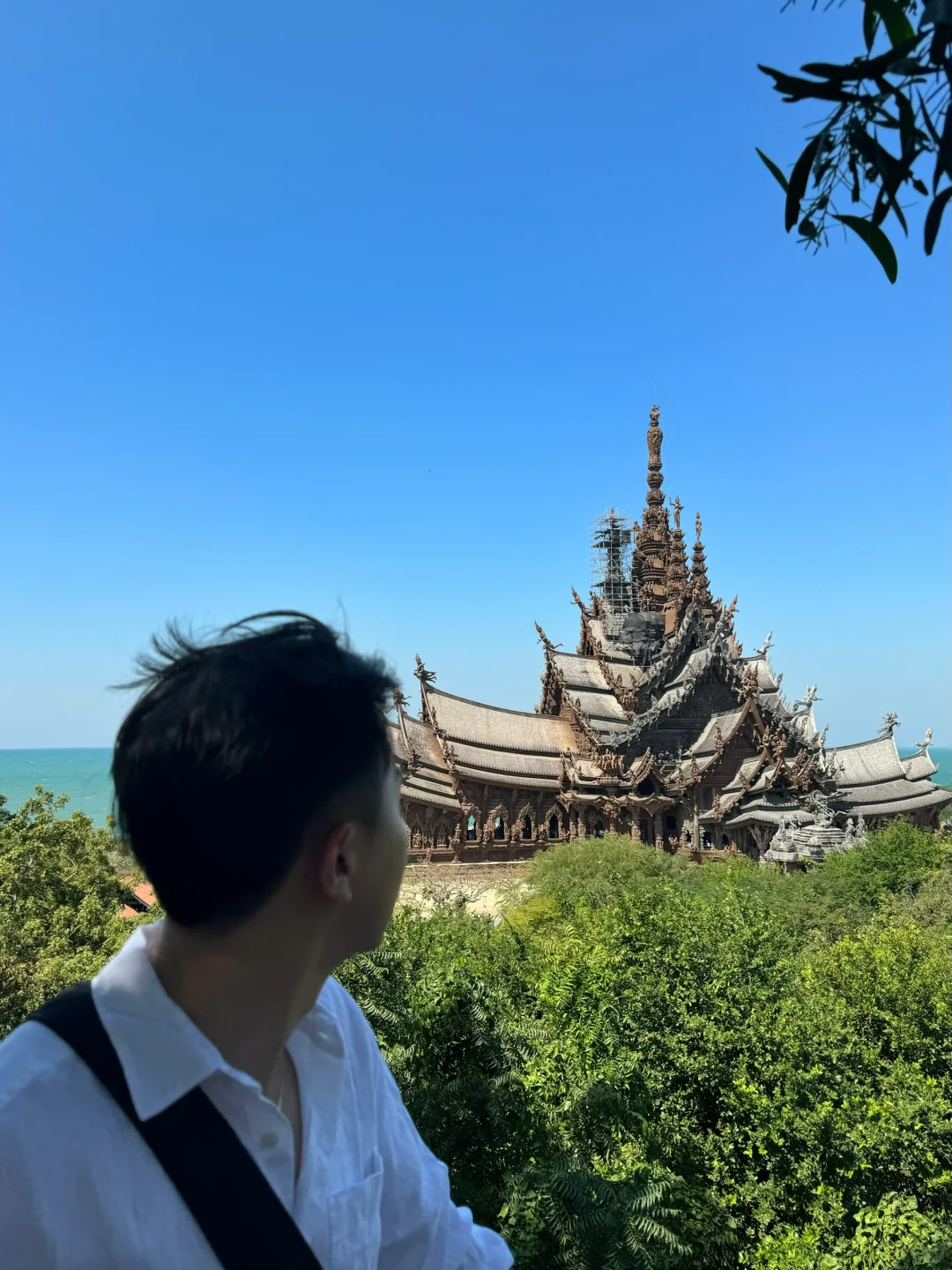 Pattaya-Recommended attractions in Pattaya: Ana Anan, Cape Dara, The Sanctuary of Truth, Let’s relax