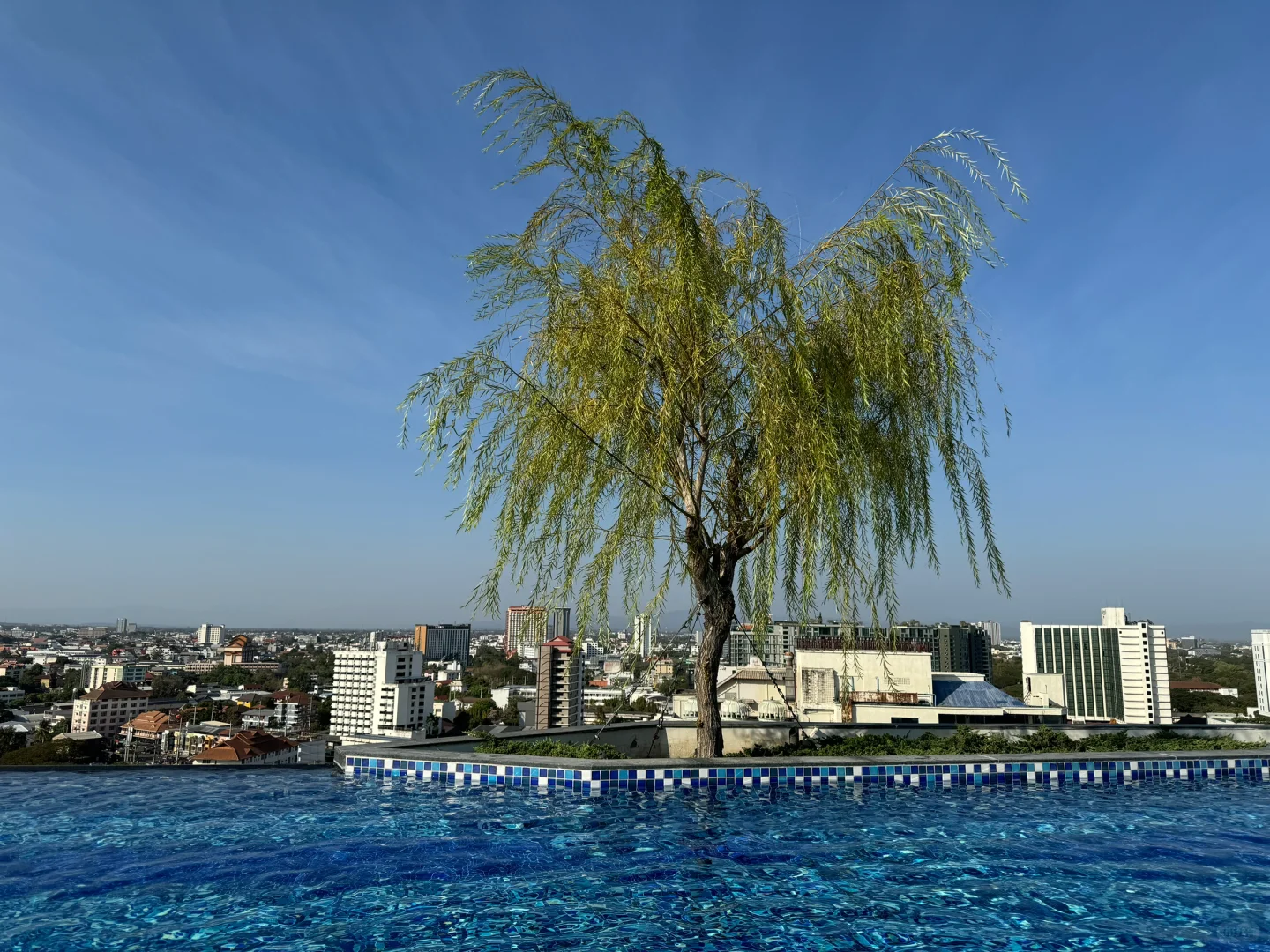 ChiangMai-Comparison of stay experience between Aksara Heritage hotel and The earth hotel