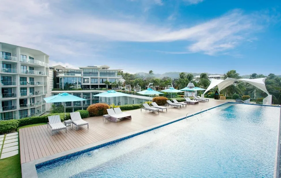 Boracay-The Lind, a five-star luxury hotel in Boracay, is as good as Shangri-La!