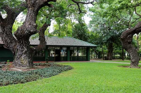 HuaHin-HuaHin, the back garden of Bangkok, the summer resort of the Thai royal family