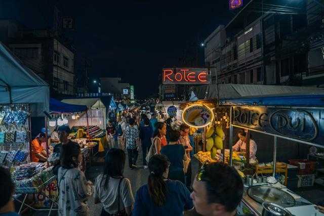 HuaHin-Hua Hin Food Night Market in Thailand, a must-see night travel project for tourists