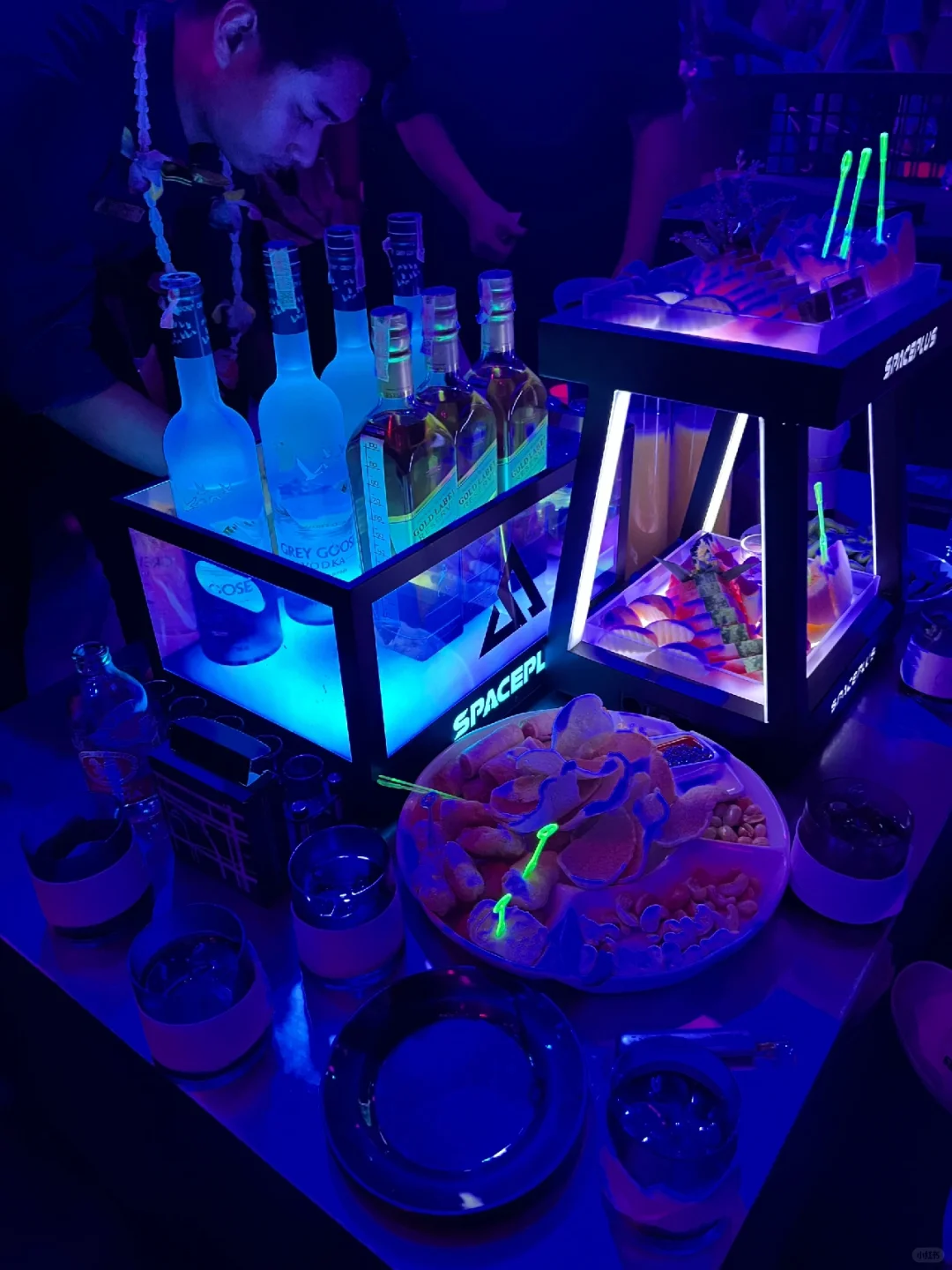 Bangkok-Space Plus, the largest club bar in Bangkok, offers a great disco experience