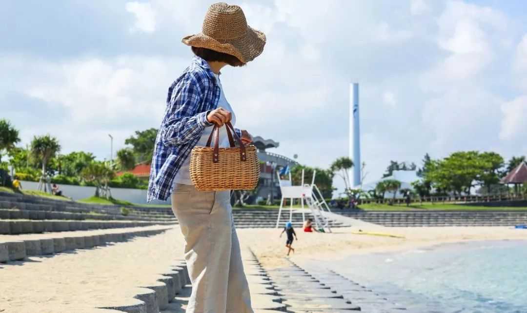 Okinawa-Traveling in Okinawa🐟, the wind here smells like sea water and beer