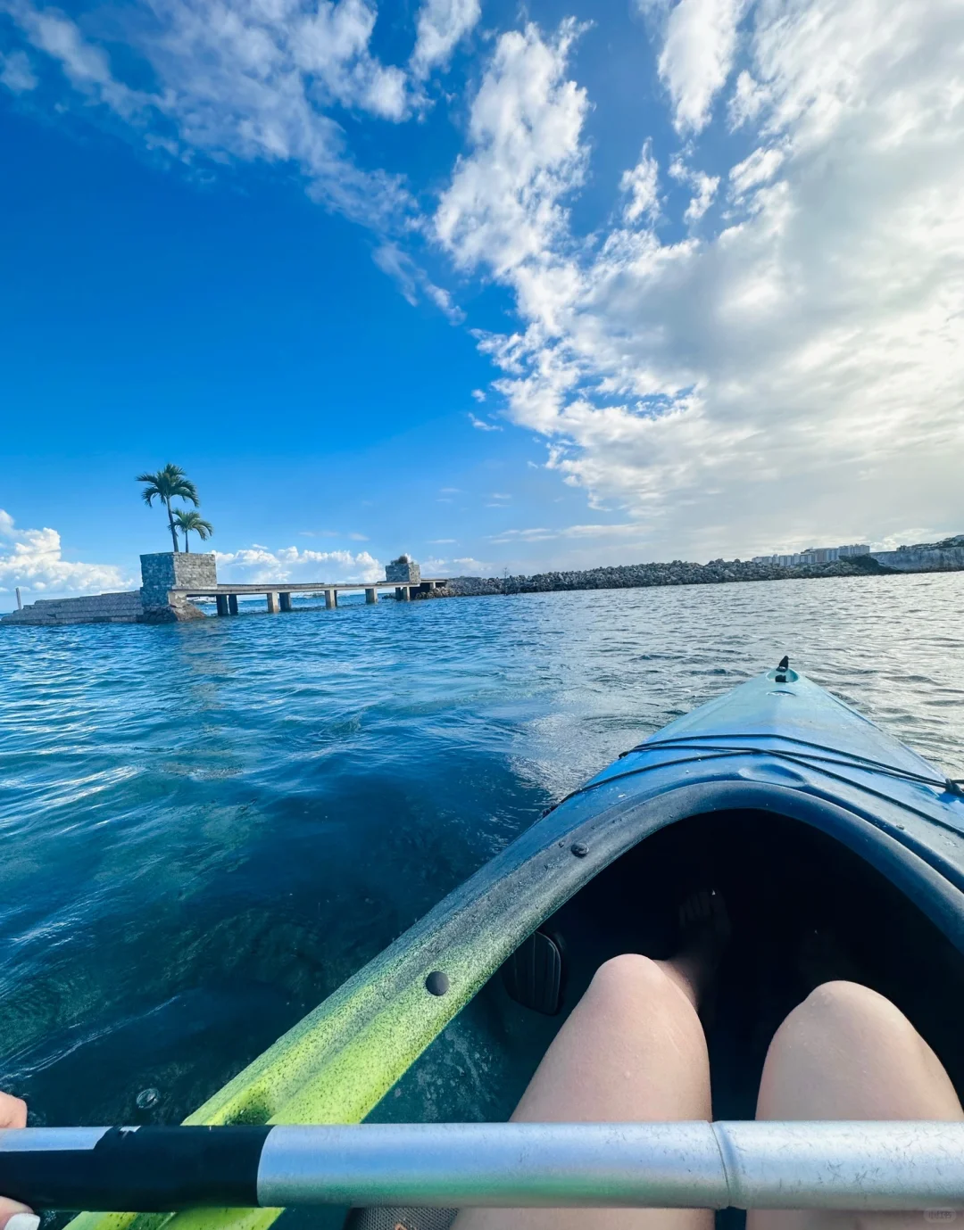 Cebu-The sea in Cebu, Philippines is really jelly blue, a romantic color~