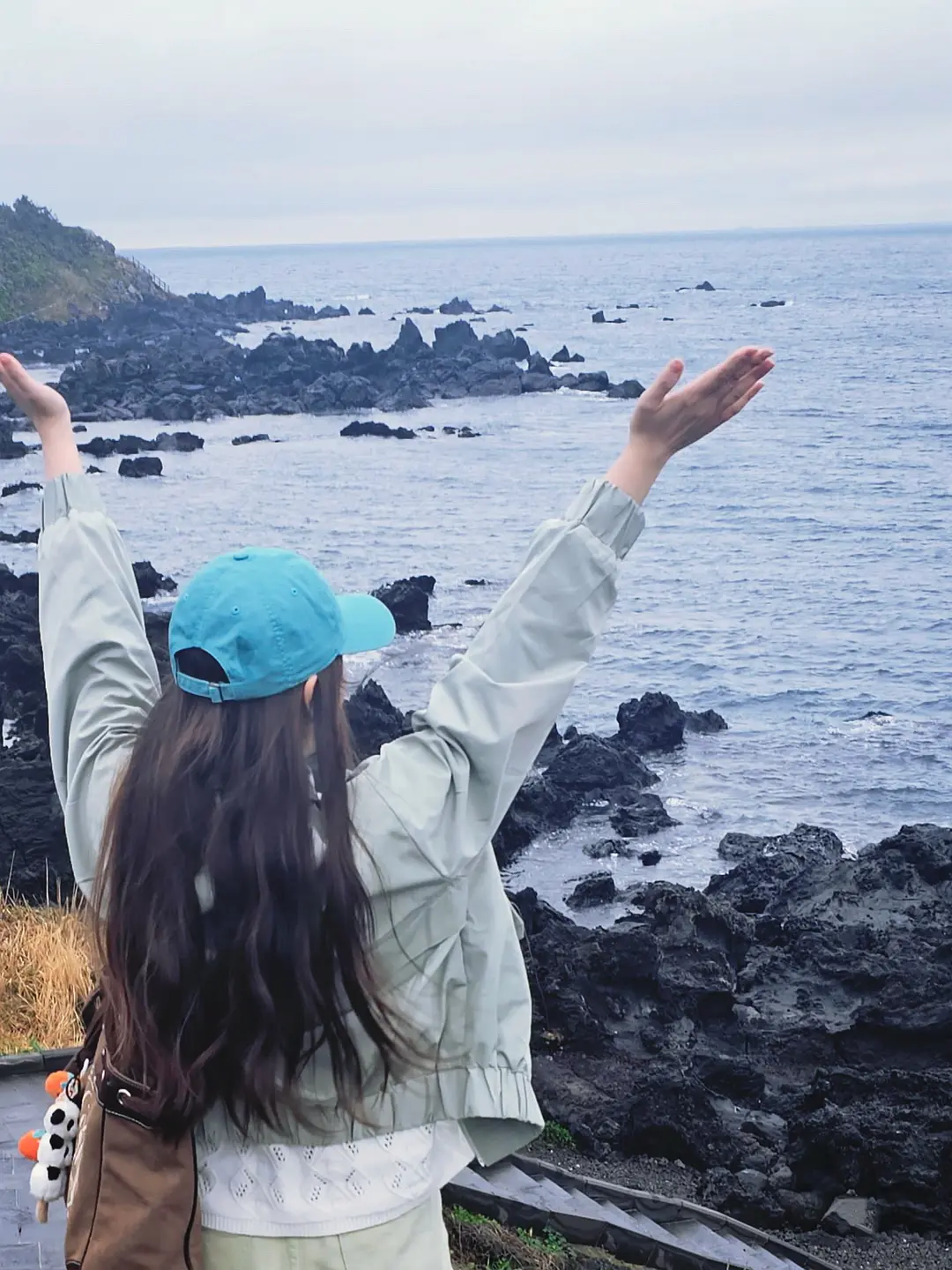 Busan/Jeju-Come to Jeju Island to see the crystal clear sea during the holidays