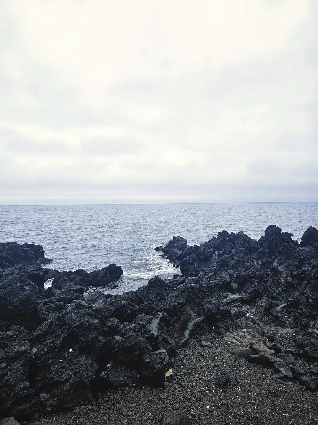 Busan/Jeju-Come to Jeju Island to see the crystal clear sea during the holidays