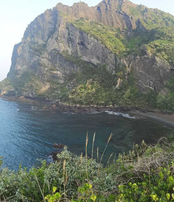 Busan/Jeju-For only $400, you can have a sunny trip to Jeju Island!