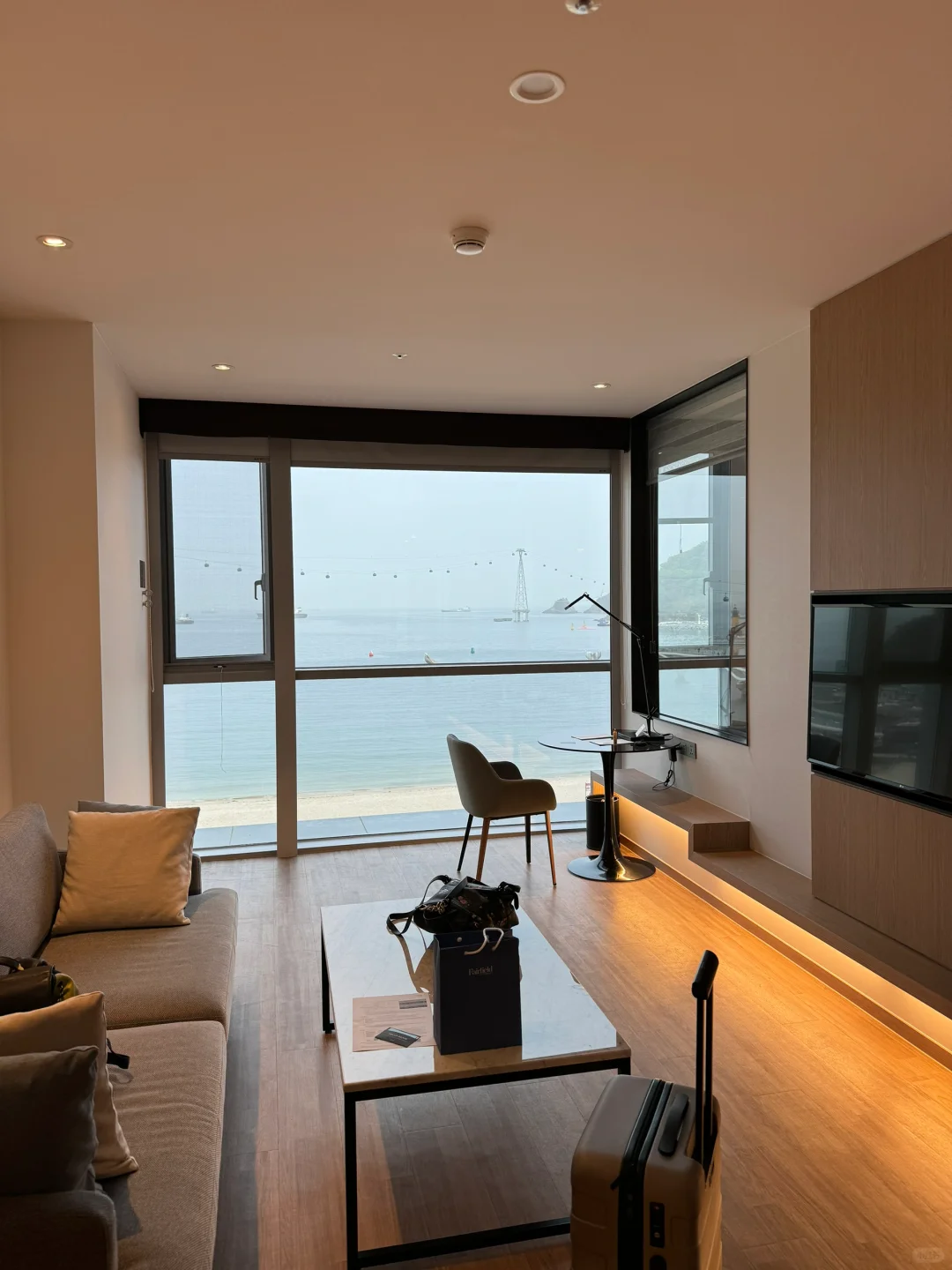 Busan/Jeju-Fairfield Inn Busan has many suites near Songdo Beach