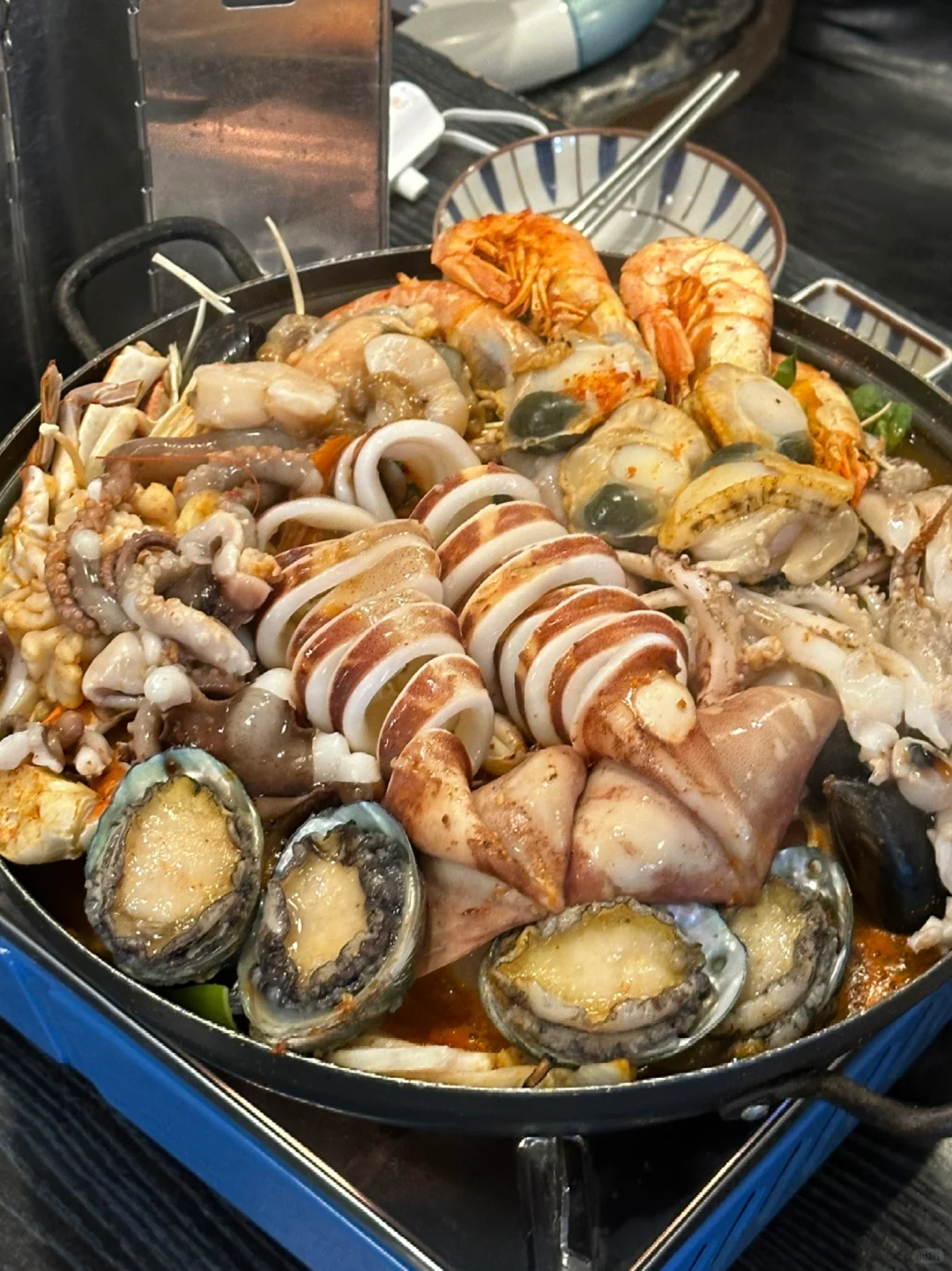 Busan/Jeju-Busan Guanganli, a fresh large seafood soup 🦀 only $15 per person