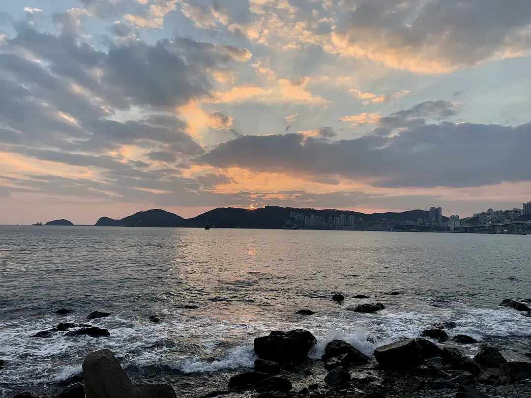 Busan/Jeju-Traveling to Busan, South Korea, is a dream I had when I was young.