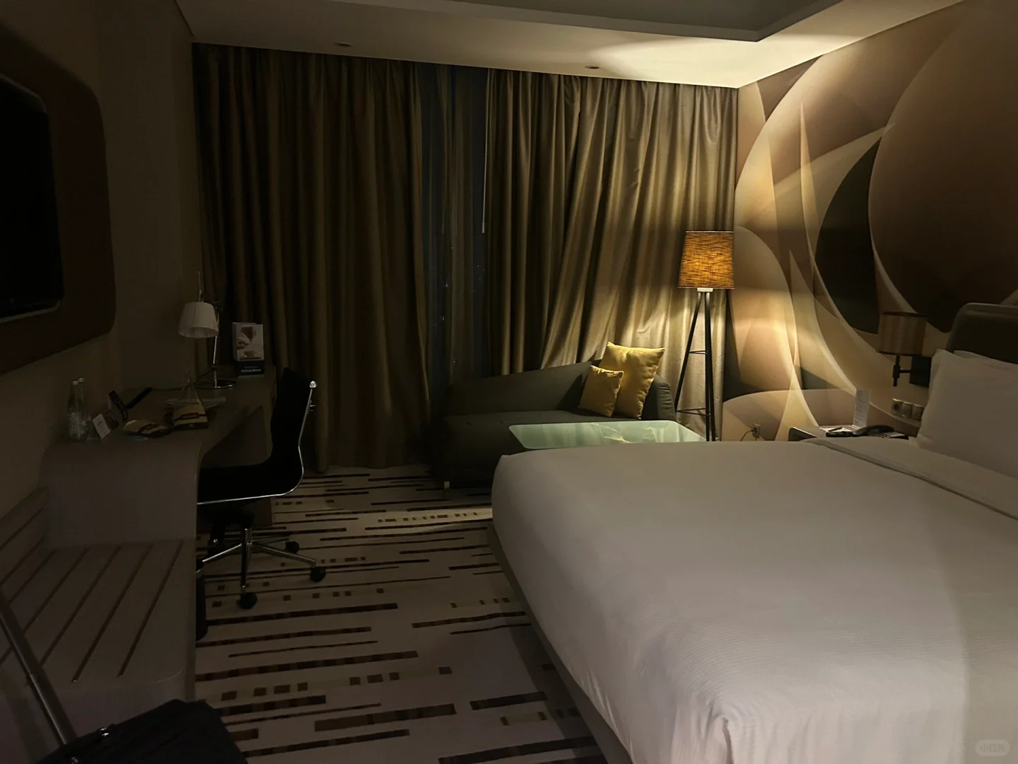 Jakarta-The DoubleTree by Hilton Jakarta experience with pool and man-made island