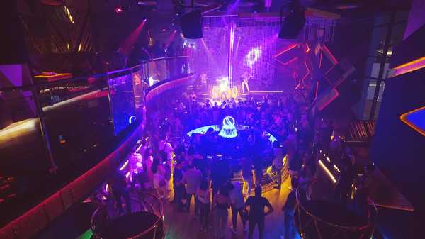 Bangkok-Recommended nightclubs in Phuket to indulge your body and soul together