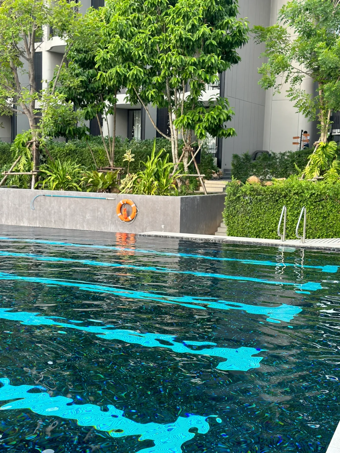 Krabi-Varana Hotel Krabi Klong Muang Beach is a 5-minute walk from the hotel and about 10km from Ao Nang Beach.