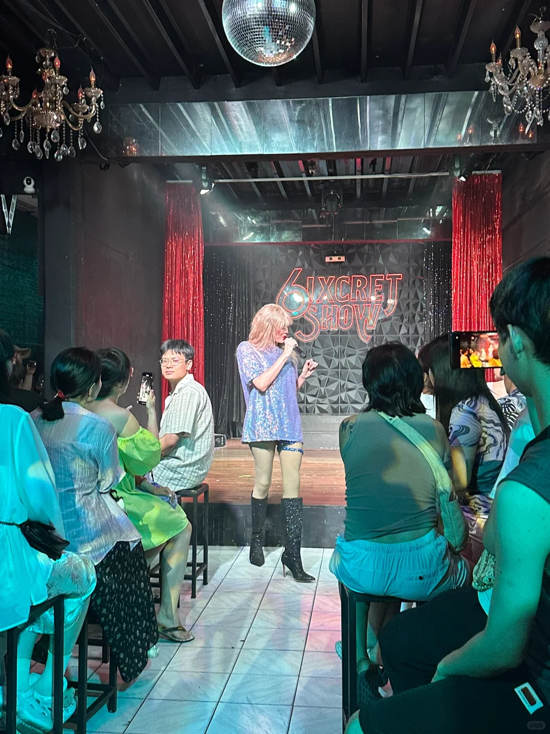 ChiangMai-6ixcret and Ram Bar Club, 2 of the best transvestite bars in Chiang Mai