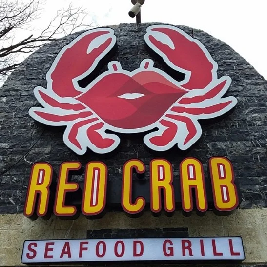 Cebu-A must-go crab shop for delicious food in Cebu, the red crab and chilli crab are very big