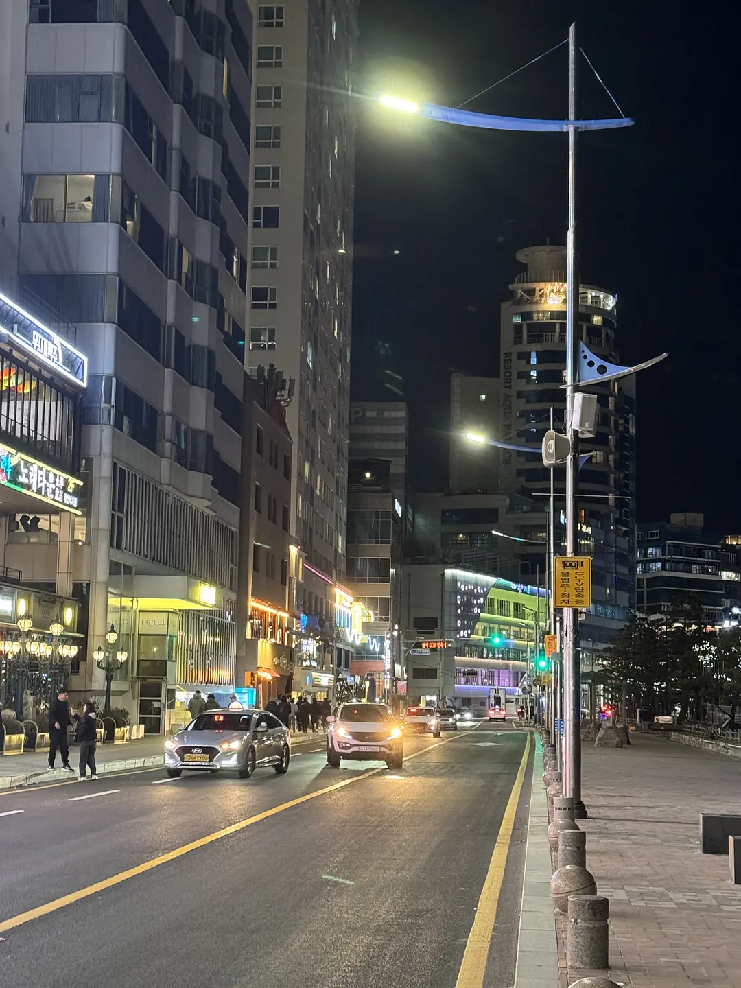 Seoul-I traveled to South Korea by myself when I was 18 years old. International travel is not as difficult as imagined.