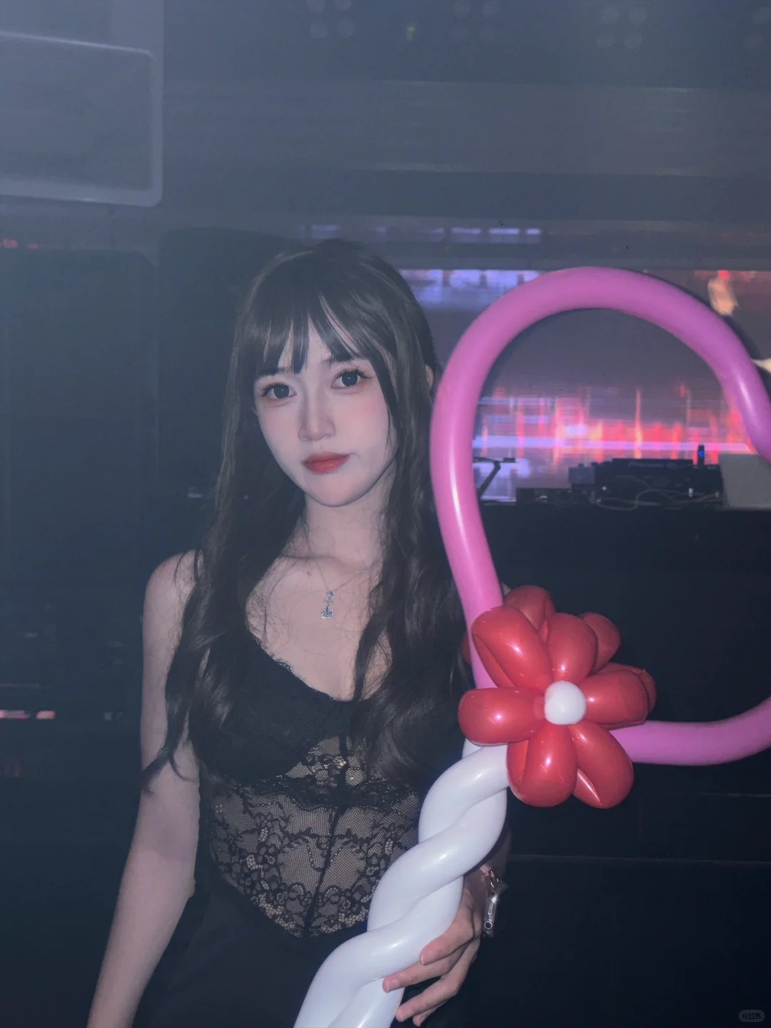 Bangkok-Bangkok VENTI BAR CLUB, there are so many handsome guys and beautiful girls