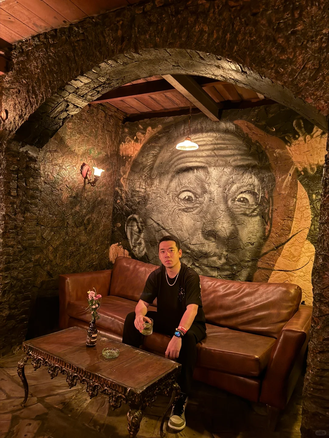 Bali-La Favela, a must-visit bar in Bali, has hidden features and 10 bars with different themes.