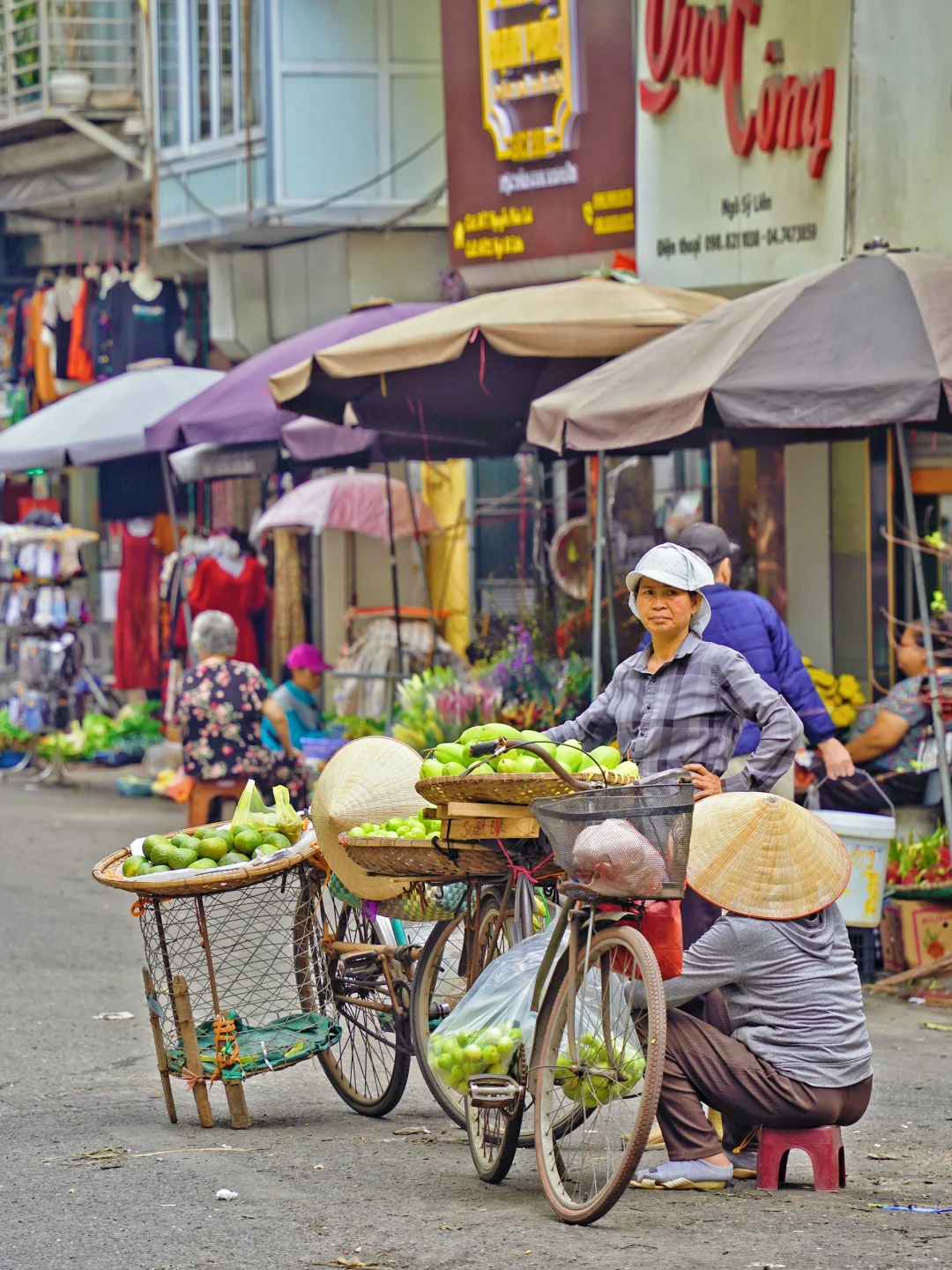 Hanoi-The urban life in Hanoi is dirty and chaotic.  Recommended attractions, cafes and restaurants