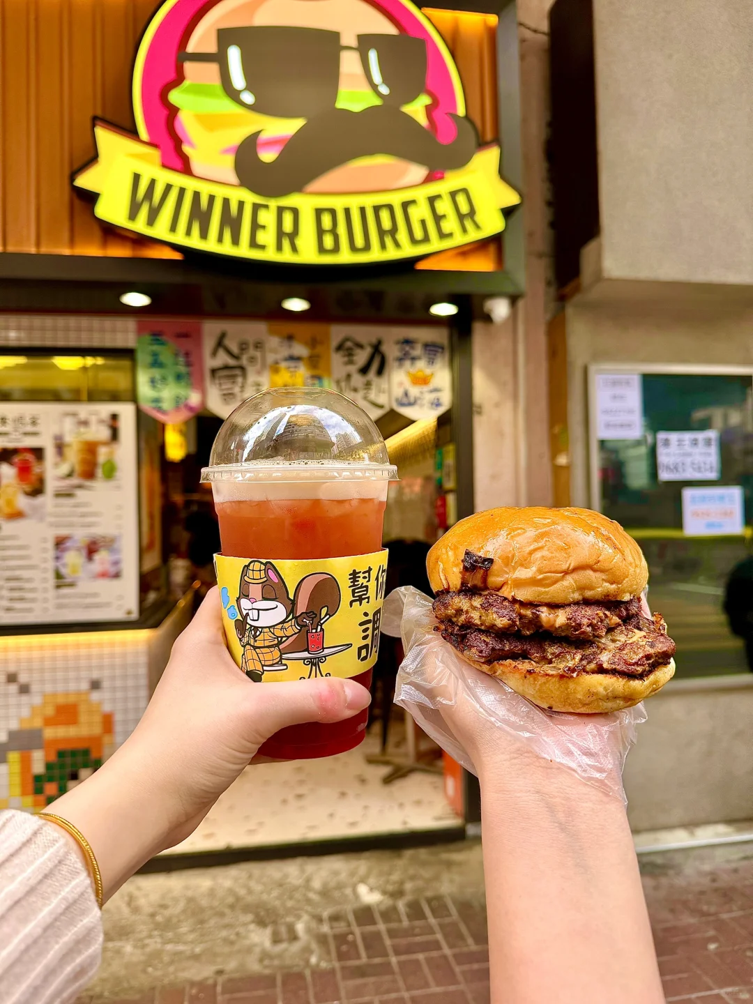 Hong kong-Winner Burger Food Buns, Handmade Beef Burgers for HK$50 in Hong Kong