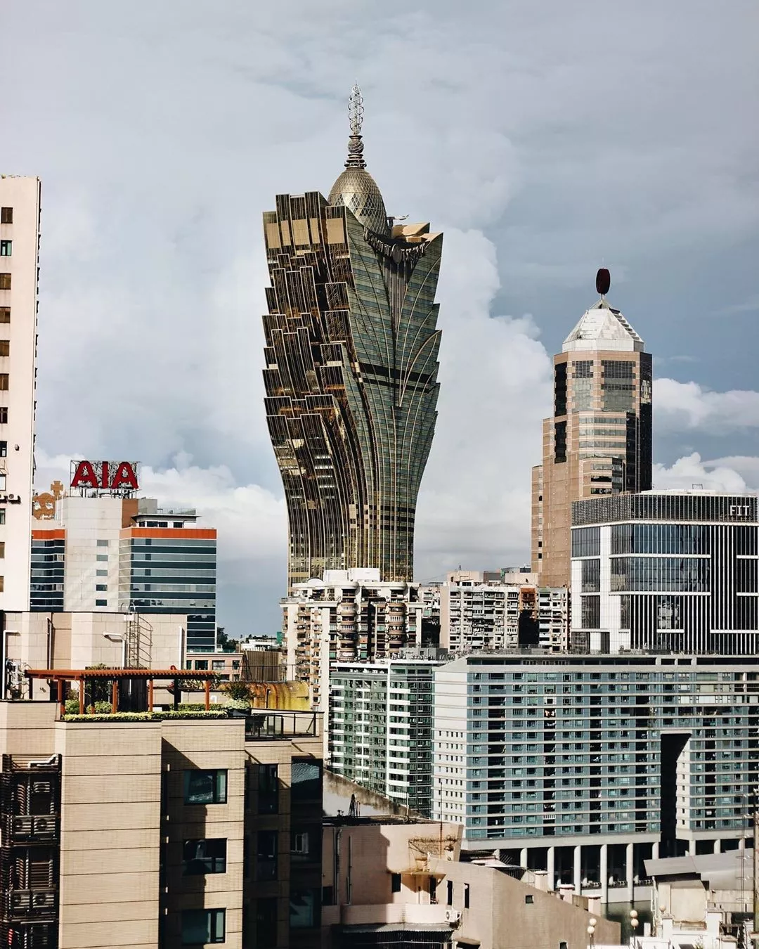 Macao-Macau in-depth travel, a hidden treasure destination, unknown casinos and neon lights