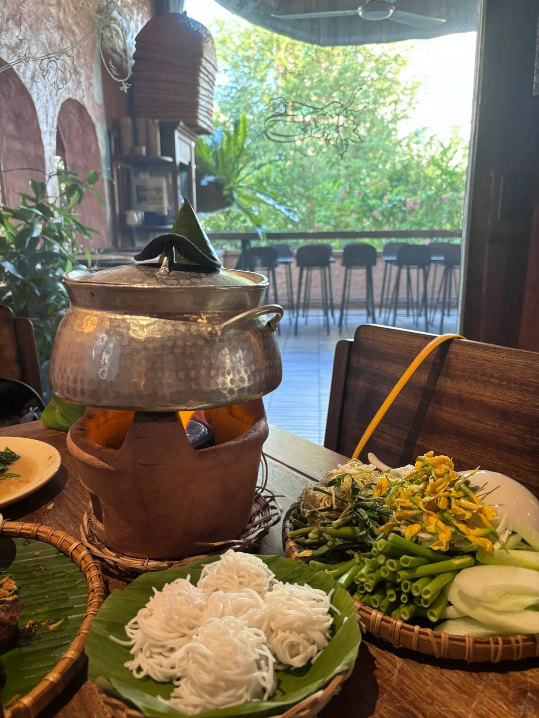 Ho Chi Minh-Mặn Mòi - Tao Đàn Restaurant in Ho Chi Minh City, exquisite Vietnamese cuisine with authentic taste