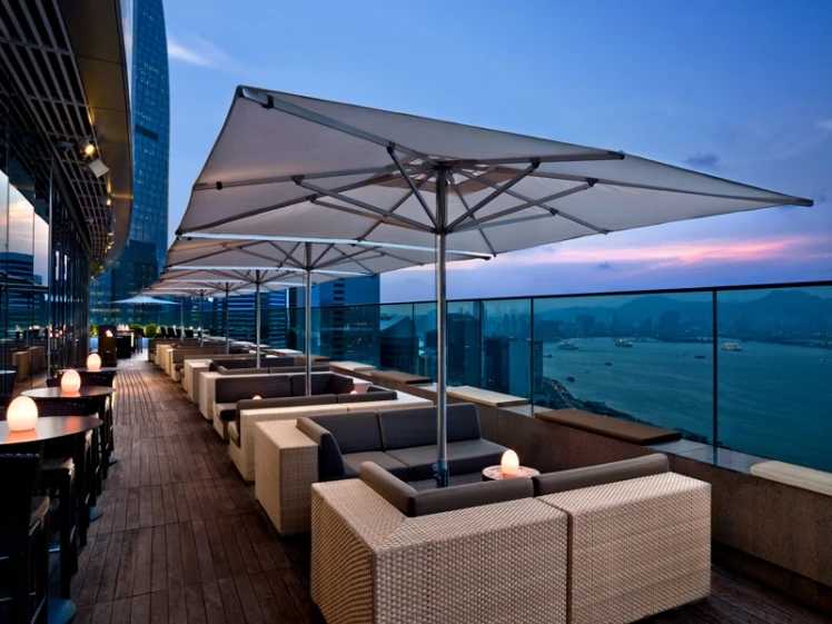 Hong kong-A great place for couples to date! 16 rooftop bars and open-air restaurants for high-altitude romance