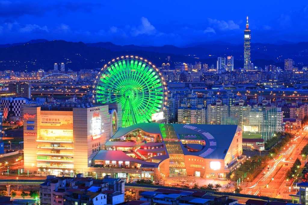 Taiwan-Nightlife in Taipei is never boring! Good place for night view 2024