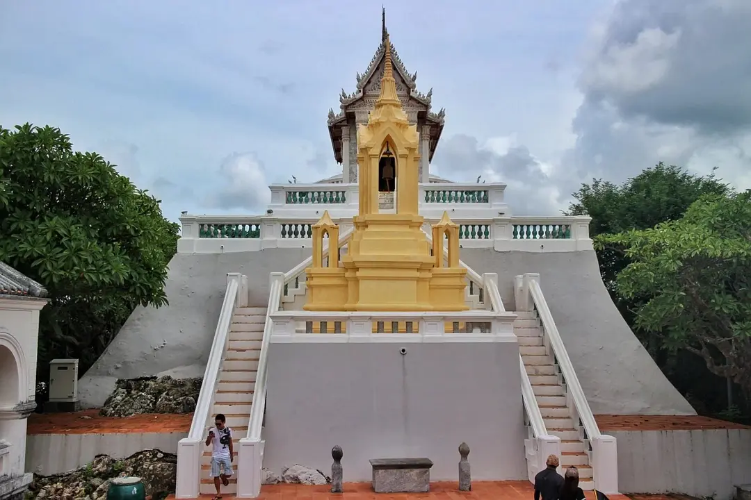 Pattaya-The sea of ​​Thailand and the seaside town of Hua Hin where people go to search for memories of past lives