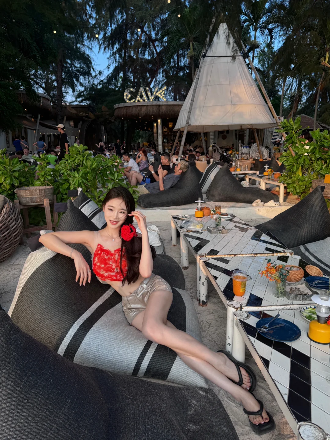 Pattaya-CAVE Experience, the Most Beautiful Sunset Restaurant in Pattaya, Thailand