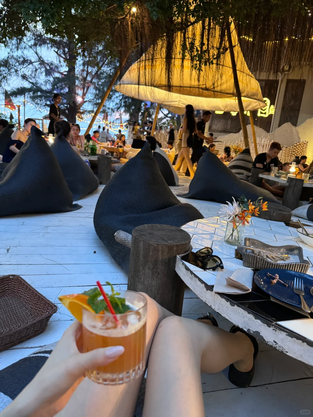 Pattaya-CAVE Experience, the Most Beautiful Sunset Restaurant in Pattaya, Thailand