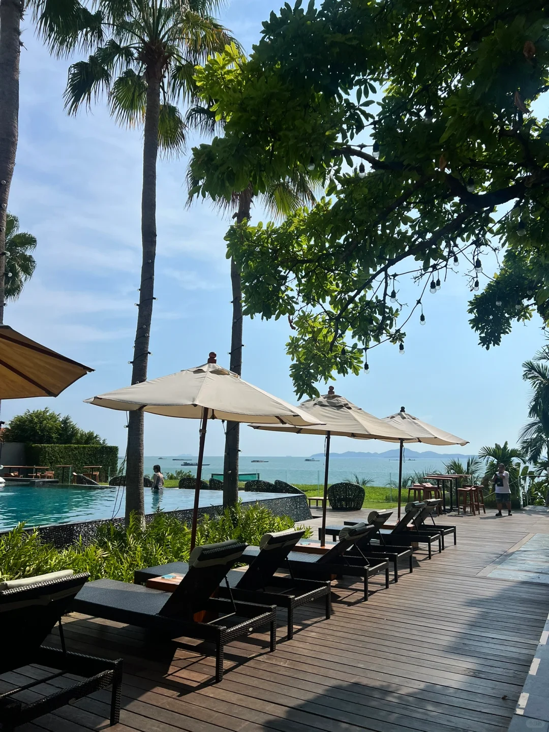 Pattaya-Cape Dara Resort Pattaya, the most beautiful swimming pool hotel in Pattaya