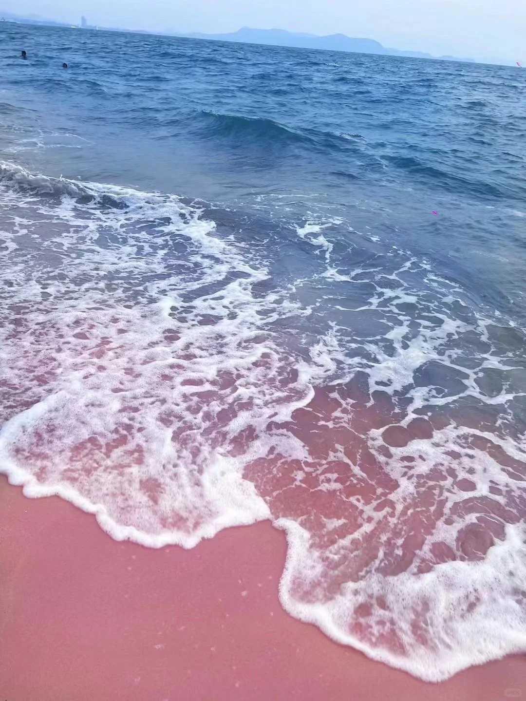 Pattaya-Pattaya Pink Beach, I played with my bestie, and I must wear pink clothes