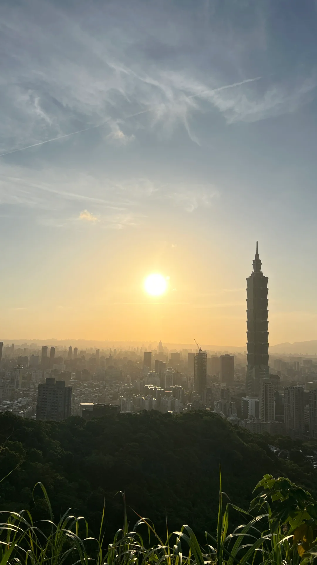 Taiwan-Xinyi Xiangshan Trail in Taipei City, the sunset worth waiting for