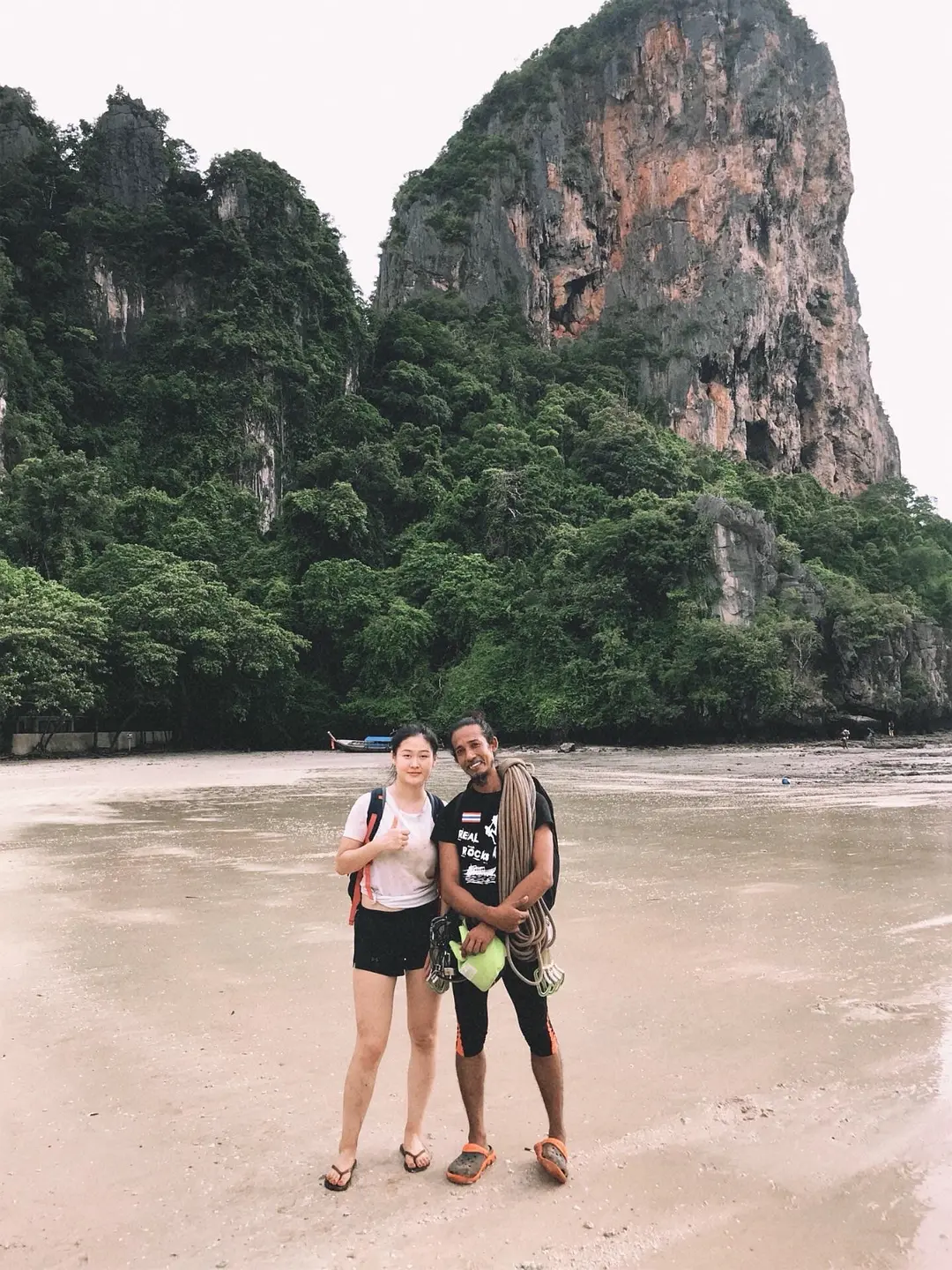 Krabi-Traveling in Thailand: Rock climbing in Krabi, a town with a European feel