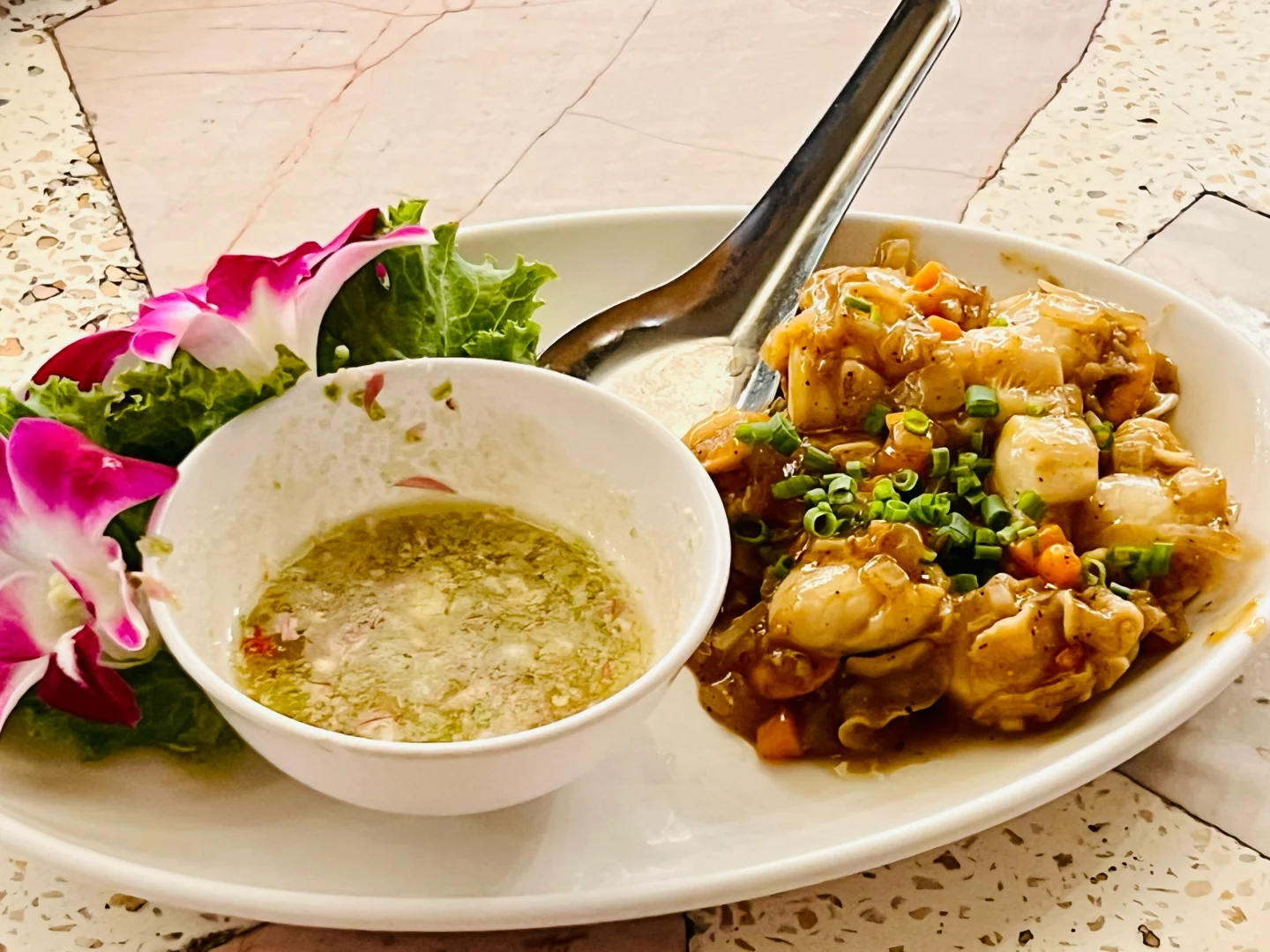 Hua Hin-Khrua Huai Sai, Aow-Takiab Seafood. Reviews of the 2 best restaurants in Hua Hin