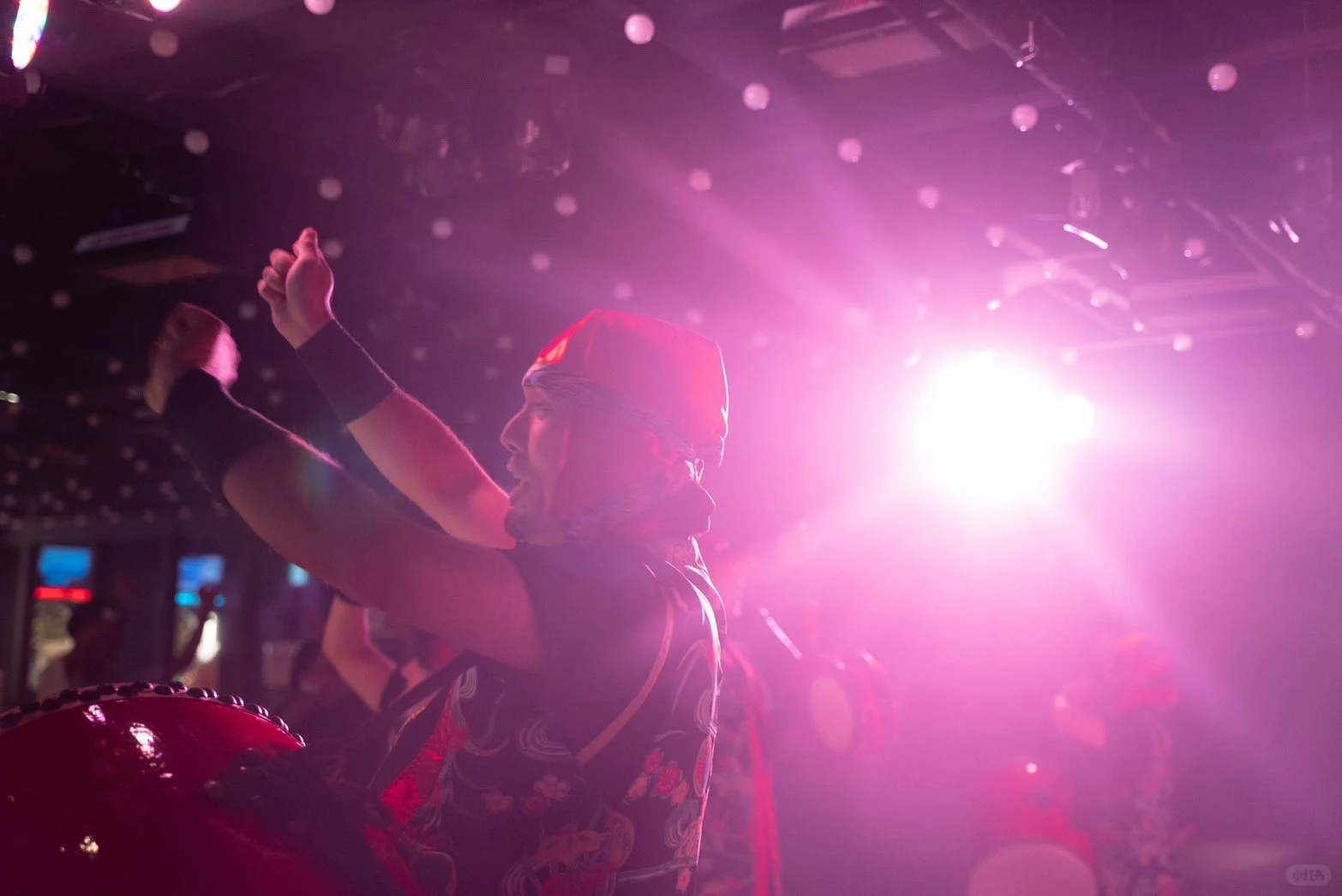 Okinawa-TOP Tree, A Nightclub on the top floor of Don Quijote on Kokusai Street, with many beautiful boys and girls