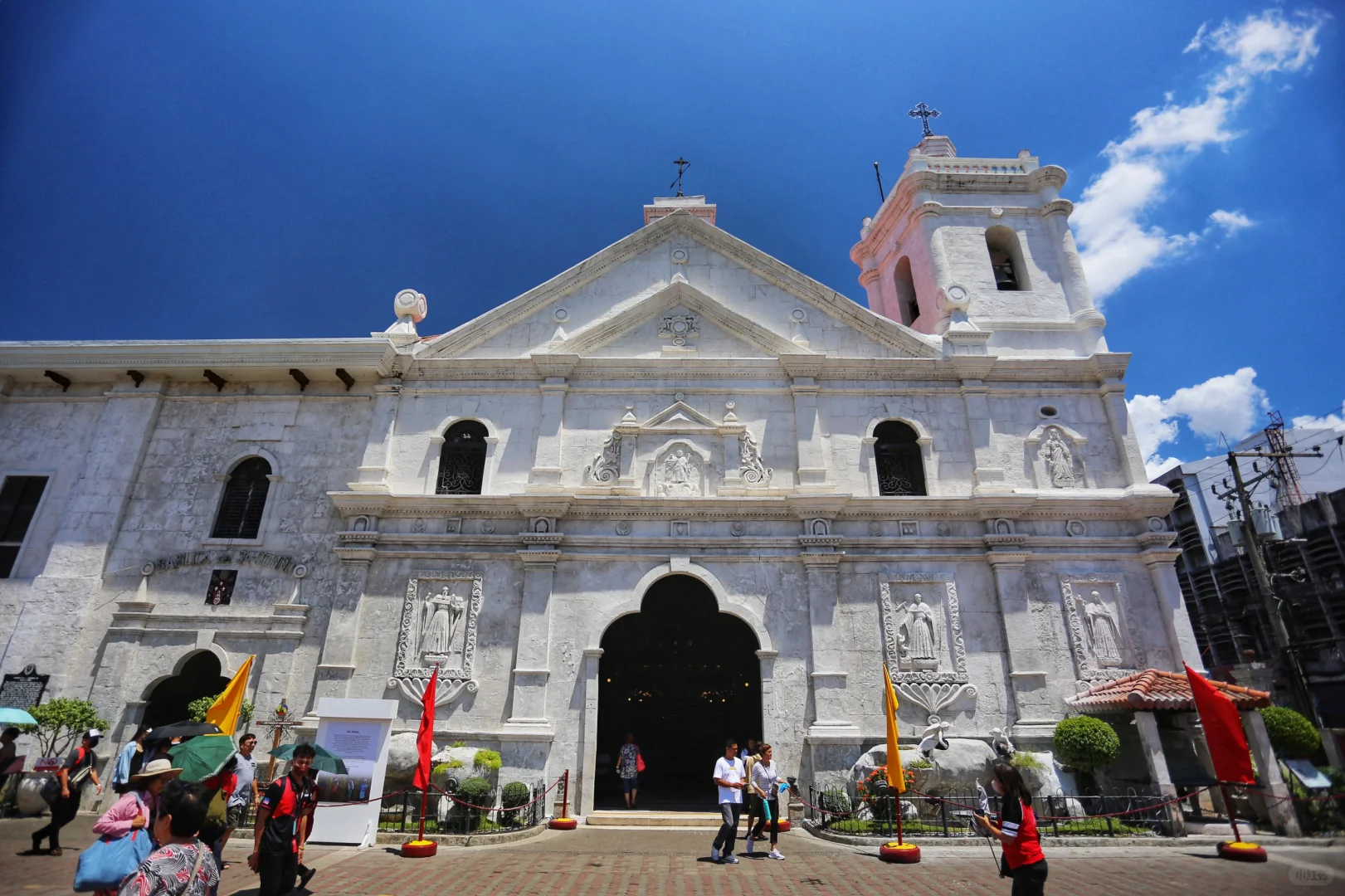 Cebu-Basilica of the Holy Child in the Philippines⛪️, the oldest Roman Catholic church in Cebu