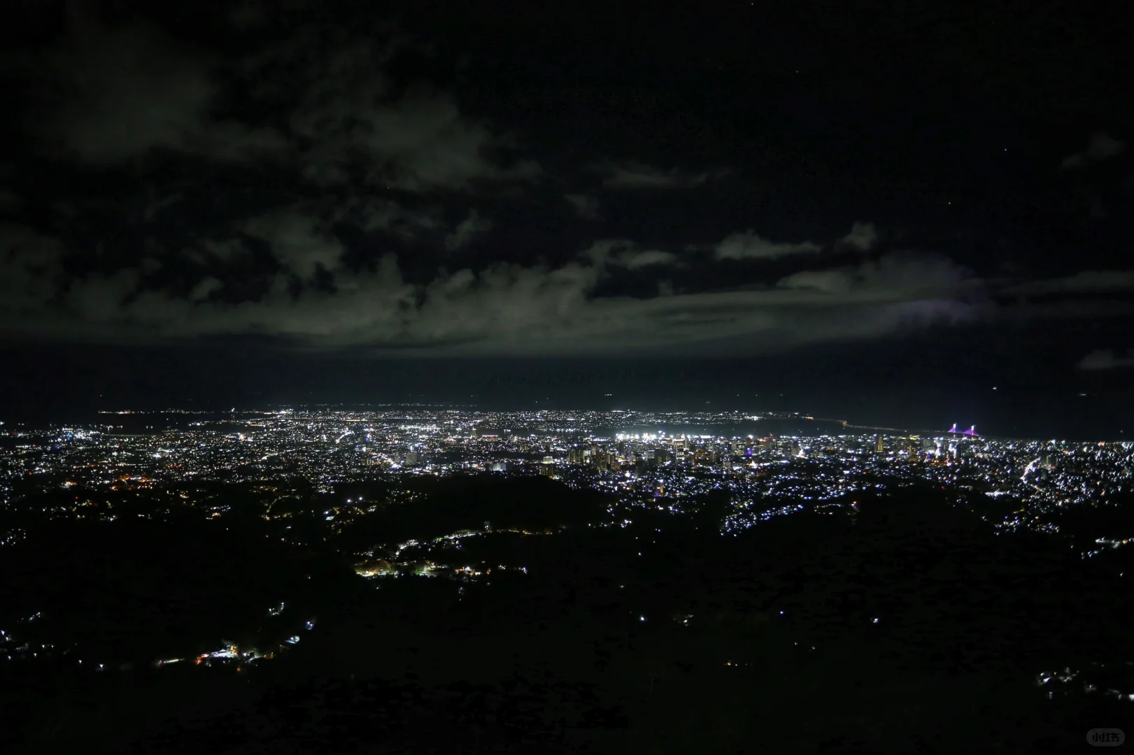 Cebu-Night view of TOPS CEBU mountaintop in Cebu🌃, Philippines, playing music and dancing