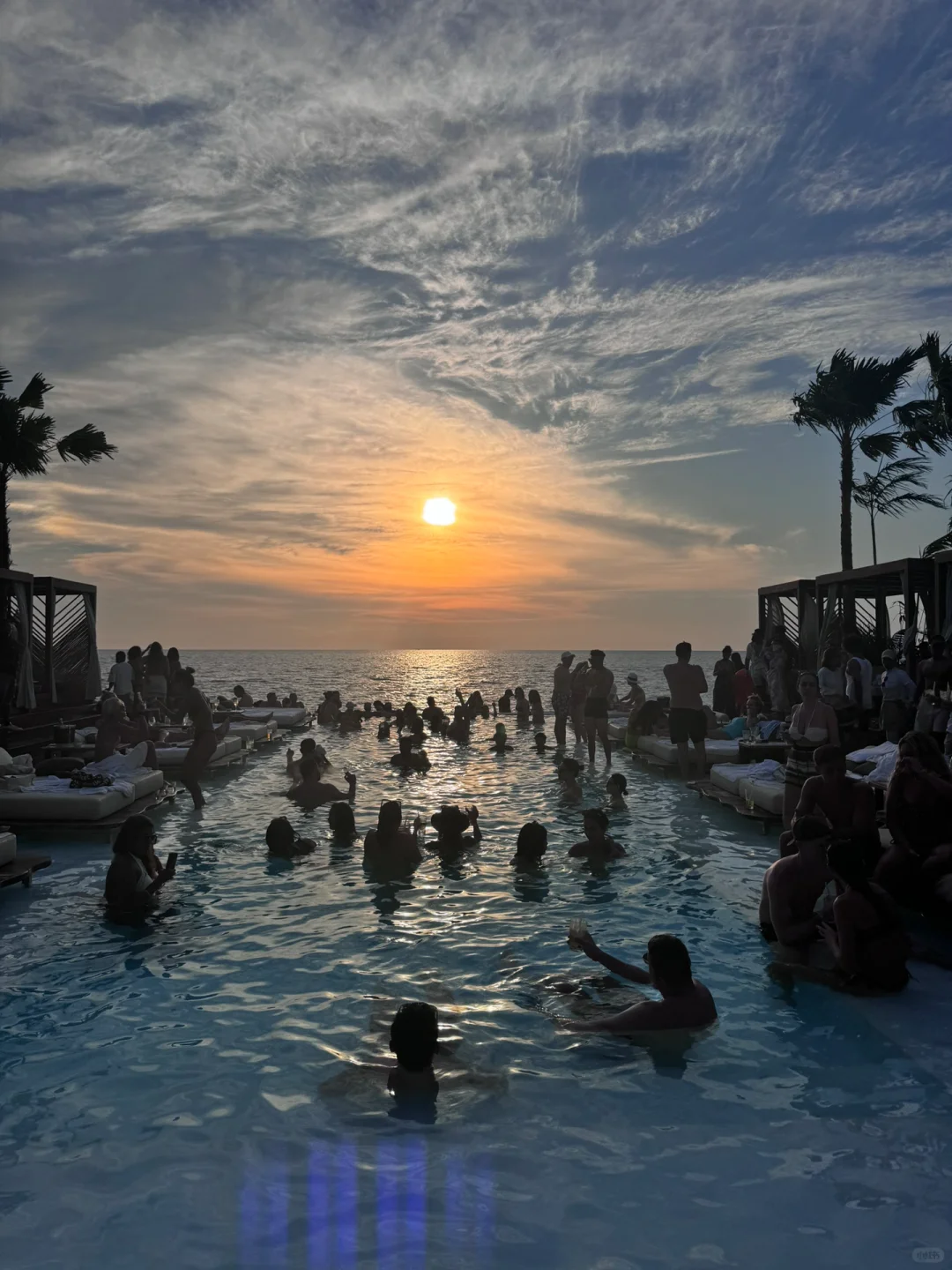 Phuket-Yona Beach Club, Phuket, Thailand, the world's largest floating bar